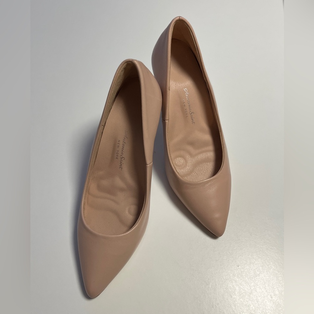 Super Comfy Nude Pointed Toe Stiletto - Amazing Find